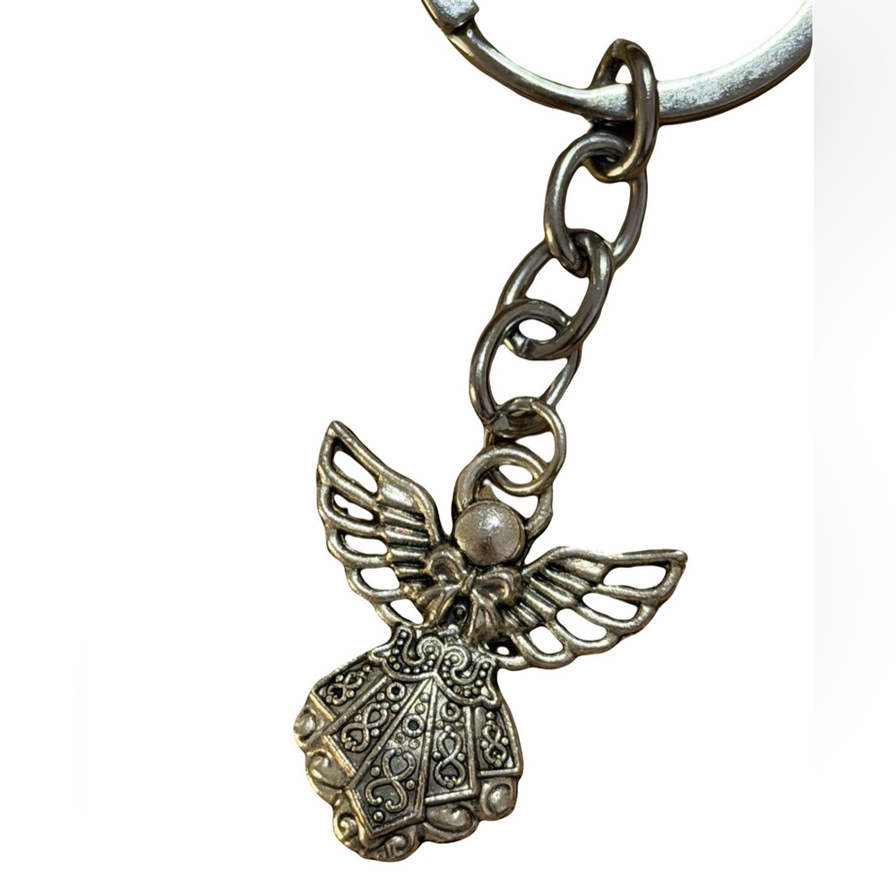 Silver Angel Keychain - Picture 2 of 2
